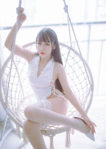 久久嫩草_1080P免费播放