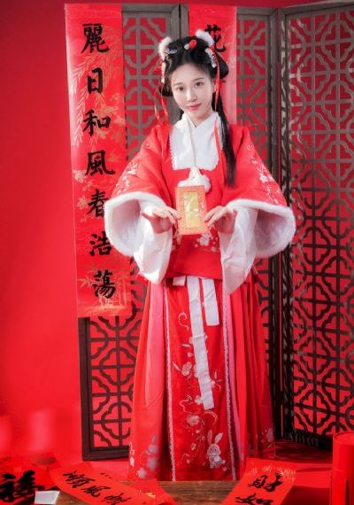 日韩15岁童颜美少女_720在线手机播放