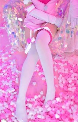 日韩欧美另类制服_高清在线手机播放