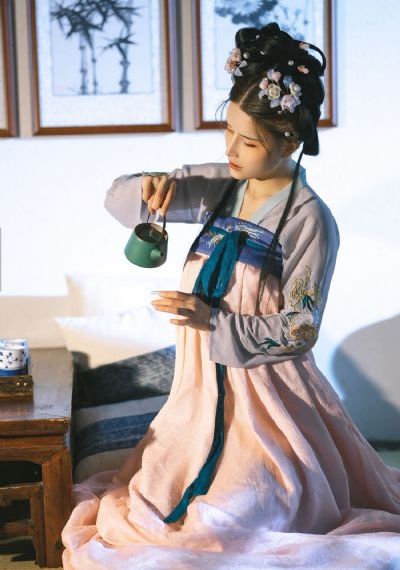 性色av一区二区三区天美传媒_免费正片国语