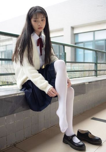 色噜噜欧美精品_高清高清免费观看