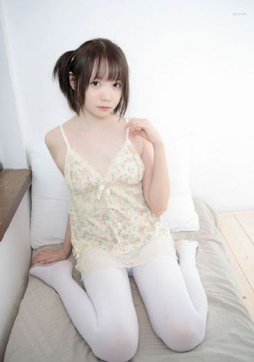 免费女人18毛片a级毛片视频_免费在线观看播放