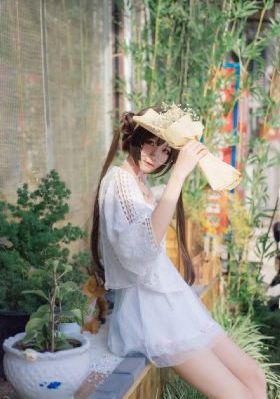 国产草莓精品_免费高清日本成人在线